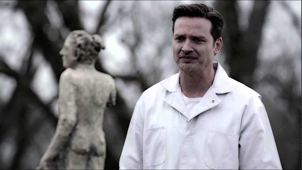 Download Scene from Rectify ep. 201 Running with the Bull