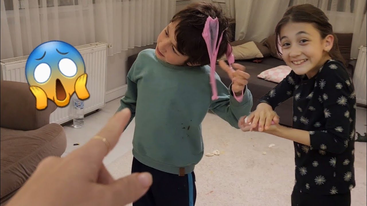 Eylül Poyraz'a Kışkırtma Yaptı Gizlice Saçına Slime Yapıştırdı | fun kids video