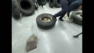 How to manually change semi truck tires using Maddox Manual truck tire changer