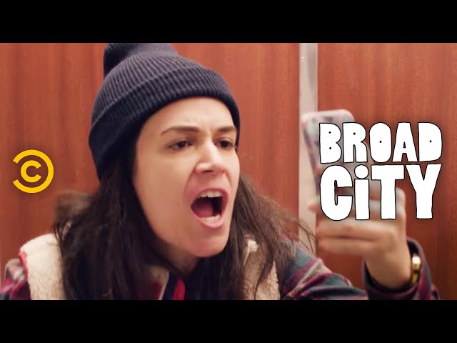 Watch Lockout Online Freeform