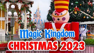 Magic Kingdom Christmas 2023  Walkthrough, Holiday Overlays & Merch at Walt Disney World [4K POV]