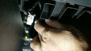 Hyundai blower motor only works on high.  most common issue.