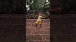 Adchithooku Thala Song Visakutty Dance