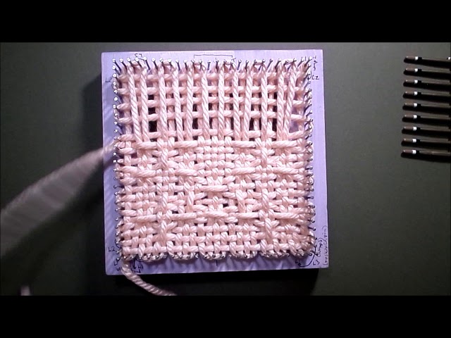 Basic Pin Loom Weaving---Patterned Stitch and Corners 