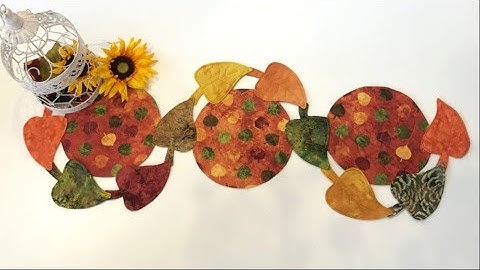 12 Minute Fall Leaf Table Runner