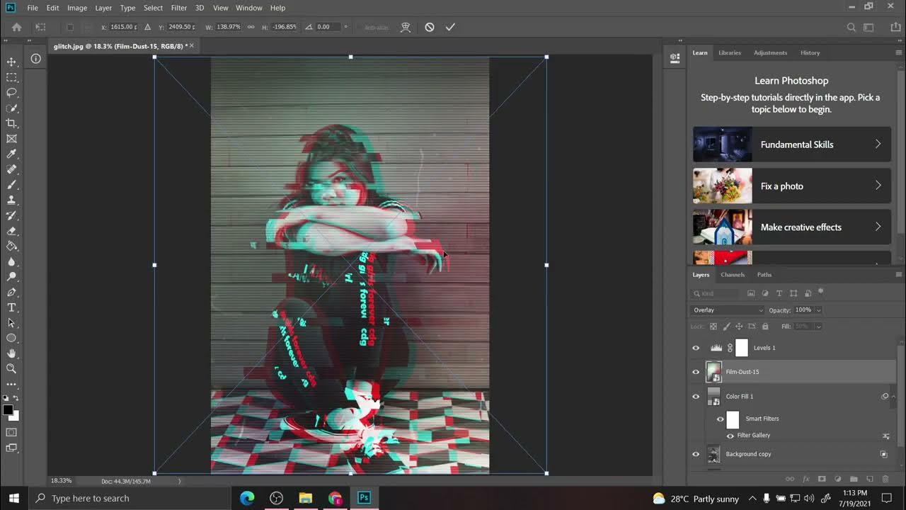 How to Create a Glitch Effect in Photoshop - PHLEARN