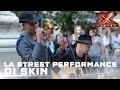 La street performance di Skin