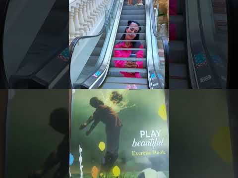 #escalator #travel #fashion