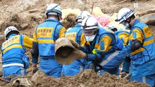 西日本豪雨被害　捜索が続く住宅団地　広島・熊野町