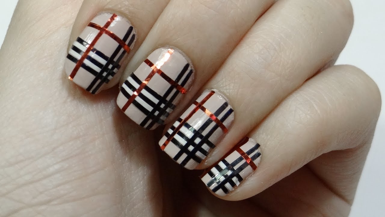 Uñas estampado burberry stripping tape - YouTube