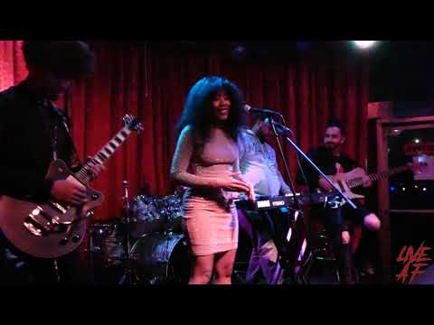 Guarda LIVE AF - OUT THE GAME by MORRISA JEANINE su YouTube Guarda LIVE AF - OUT THE GAME by MORRISA JEANINE su YouTube