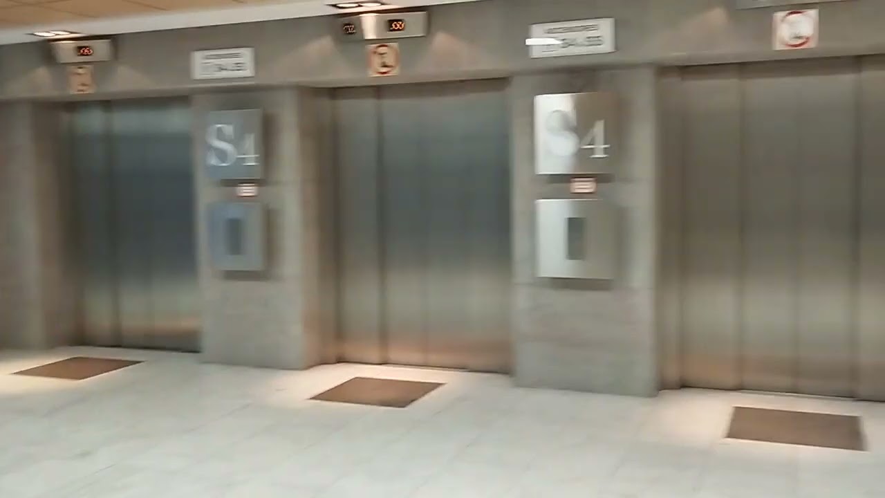 Ascensores Schindler del Corte Inglés de Albacete