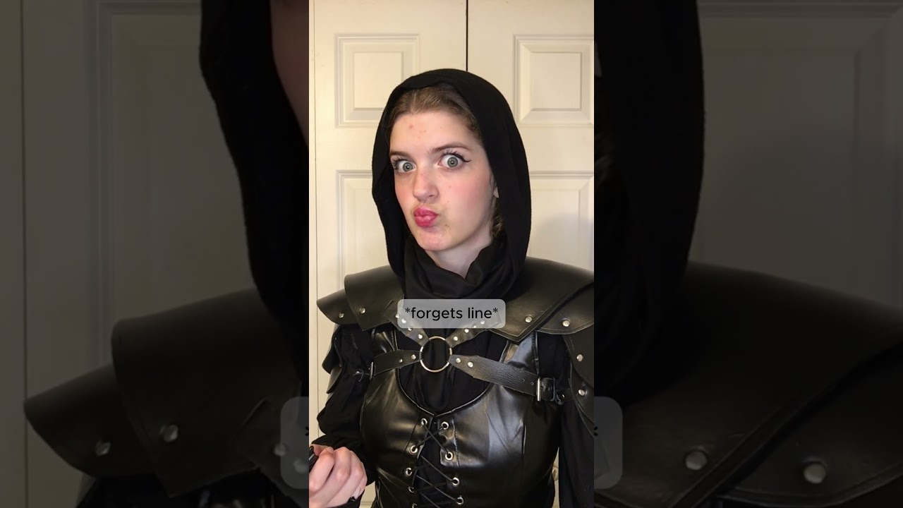 Bloopers from my assassin cosplay! 