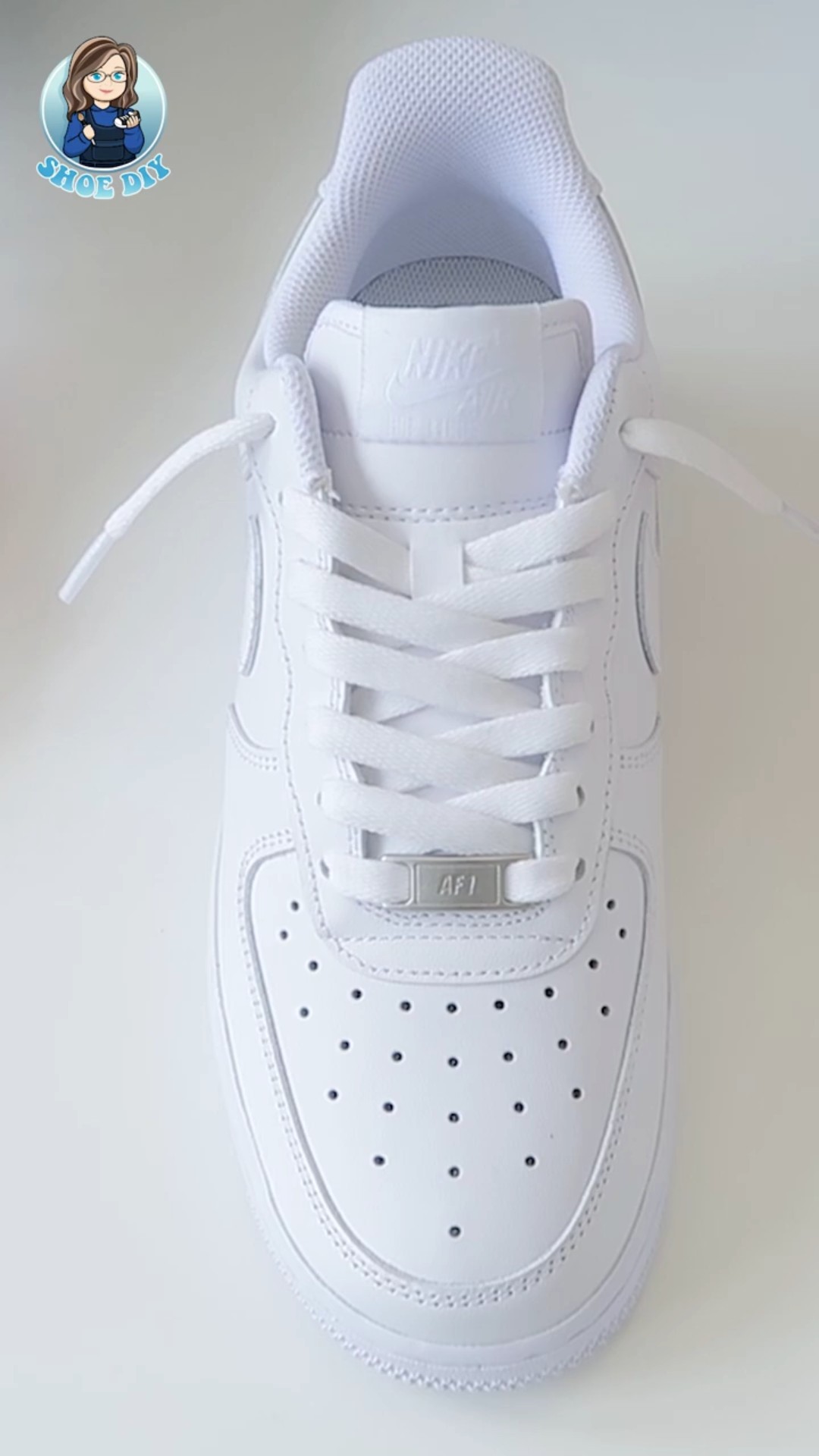 how to put shoelaces in air force ones
