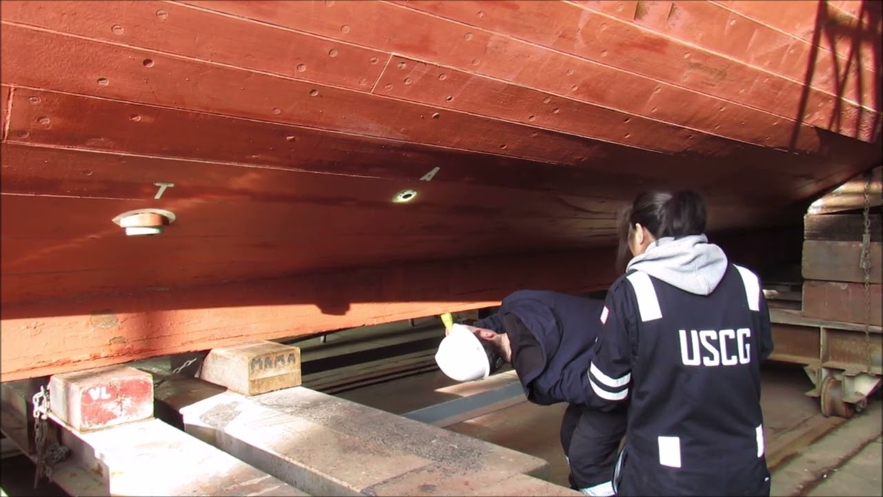 Inspecting a wooden steamship: Shipyard Vlog #6