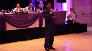 Marvin singing &quot;Kahit Isang Saglit&quot; at the Licas-Montillano wedding