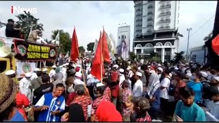 Sejumlah Massa Berunjuk Rasa Tolak Rancangan Undang-Undang Haluan Ideologi Negara - iNews Sore 03/07