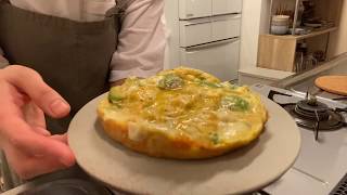 イカの塩辛パスタとオムレツ