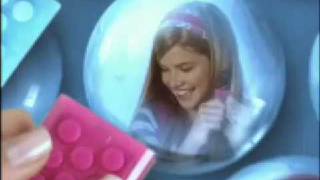 Virtual Bubble Wrap Invades America