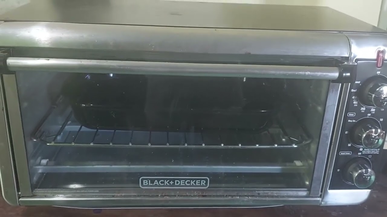 BLACK+DECKER TO3250XSB 8-Slice Toaster Oven - Black