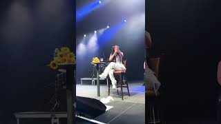 Make This Song Cry #KMichelle #ImTheProblemTour 🌻