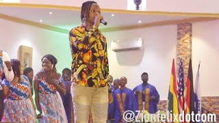 Kelvynboy Performs Powerful Gospel Songs At Church
