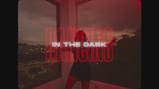 Ren Kai - Dancing in the Dark Resimi