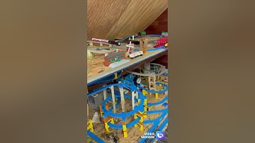 Massive Tomy/Trackmaster layout with Thomas and 10+ friends running. Updated