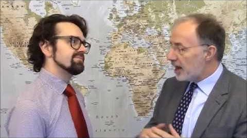 Formality and informality in the global team