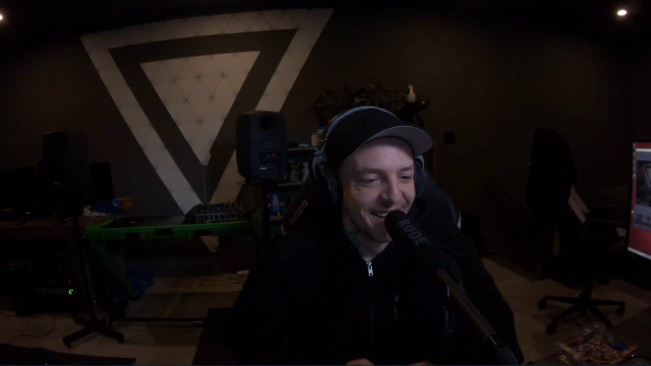 deadmau5 Record for Mau5trap Radio 100