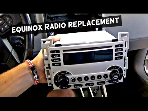 ¿Cómo eliminar o reemplazar la radio en CHEVROLET EQUINOX?