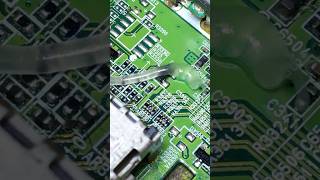 TV Repair ⚡ Tiny SMD Component Replacement! #shotsfeed #repair #shortvideo #fix