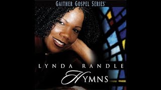 I'm Free  {Live} -  Lynda Randle