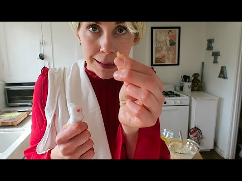 The Most Plerfect Gluten Free Cake for Girlfriends!