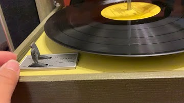 2020 sear silvertone record player turn in Bluetooth in off mode ok