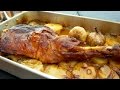 Paletilla de cordero al horno con patatas panadera