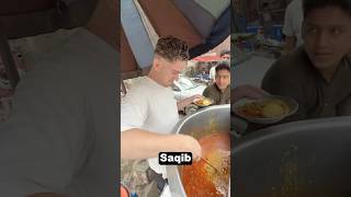 Hes The Most Famous Street Vendor in Pakistan