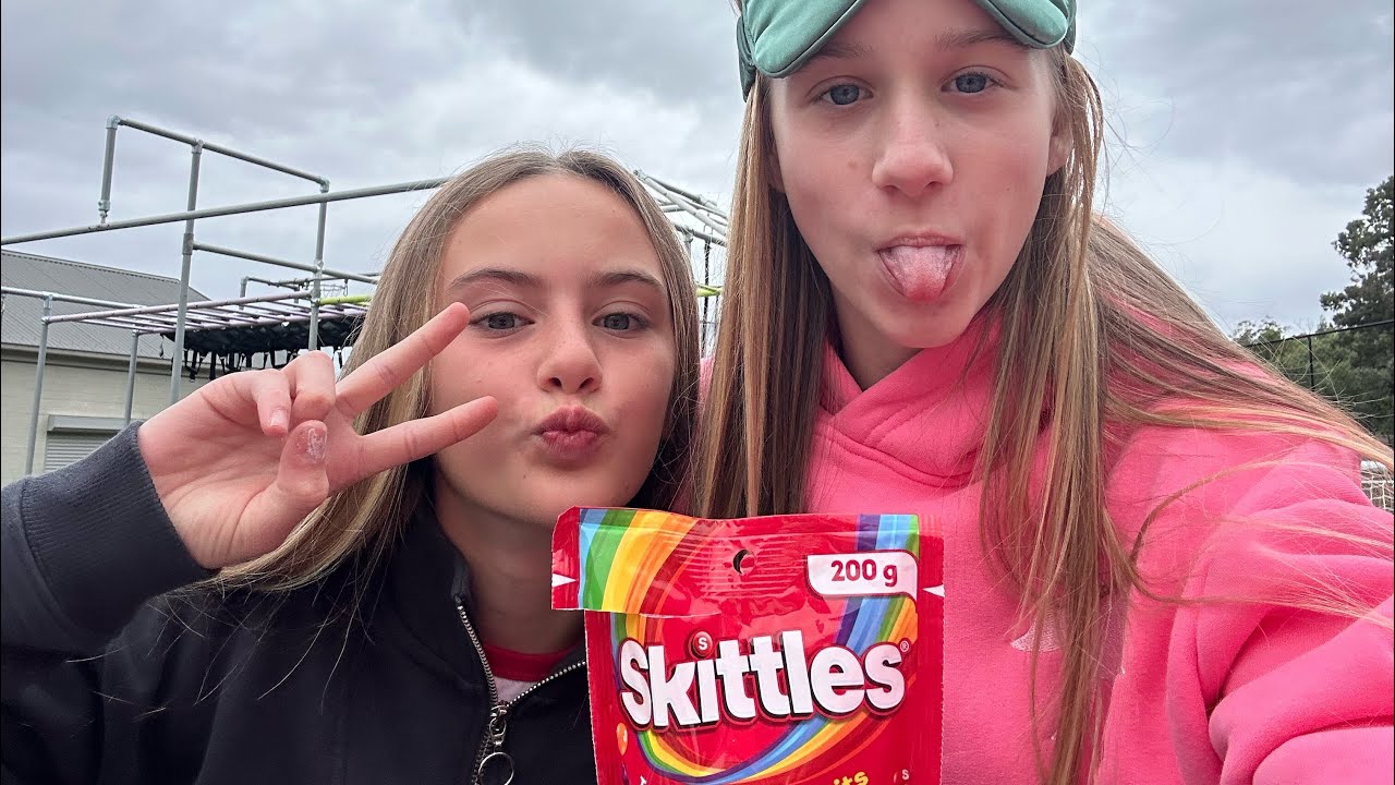 Indi & Indy guess the skittles flavour!