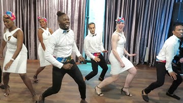 Kizomba Canada at the Baila Con Gusto Night on October 12 2017