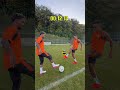 ⚽️ У цю гру можна грати нескінченно, але Невертон і Педріньйо подужали 20 секунд без зупинки 💪