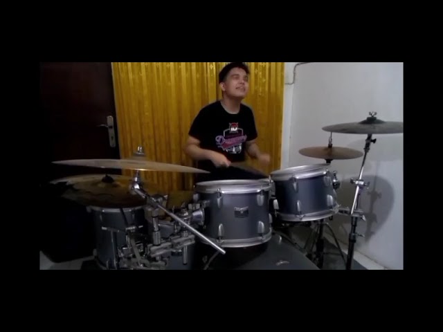 ilusi drum competition Kategori Senior Reuben Josiah Farrel Pang (Surabaya) class=