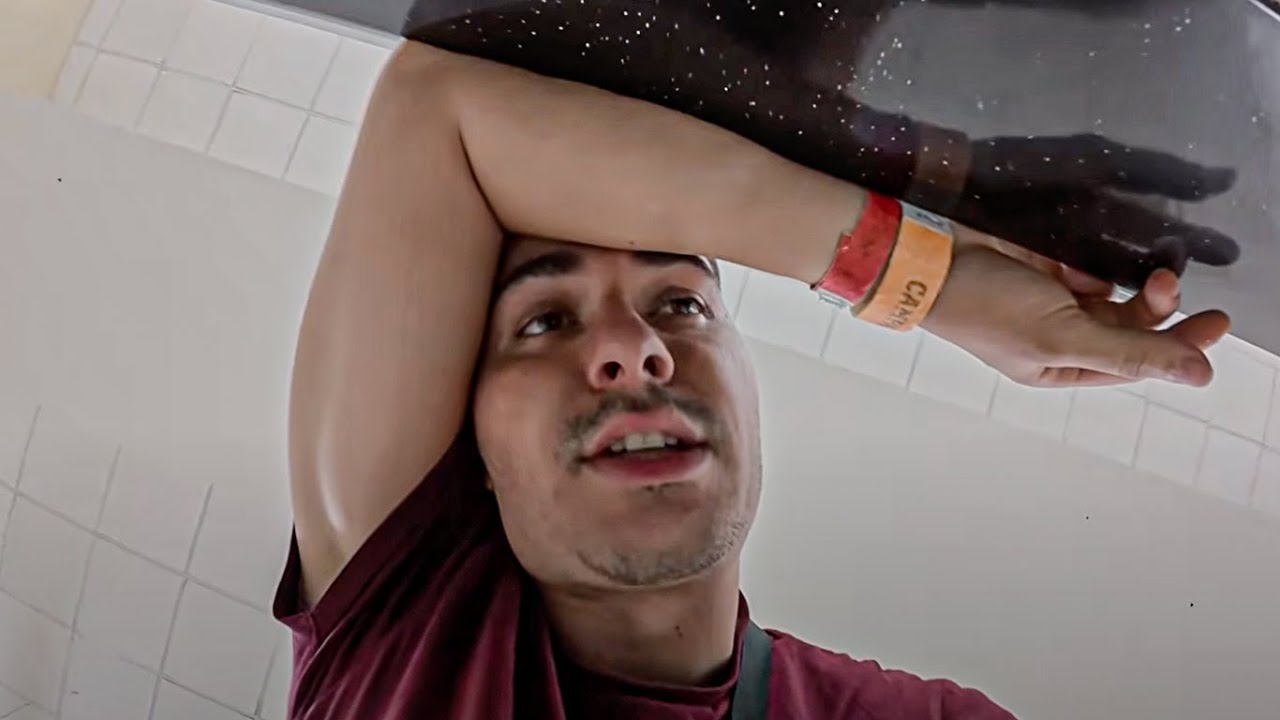 ACUZAT de SPIONAJ în AMERICA LATINĂ: Reținut şi interogat de CEI MAI INFECȚI OFIȚERI VAMALI!