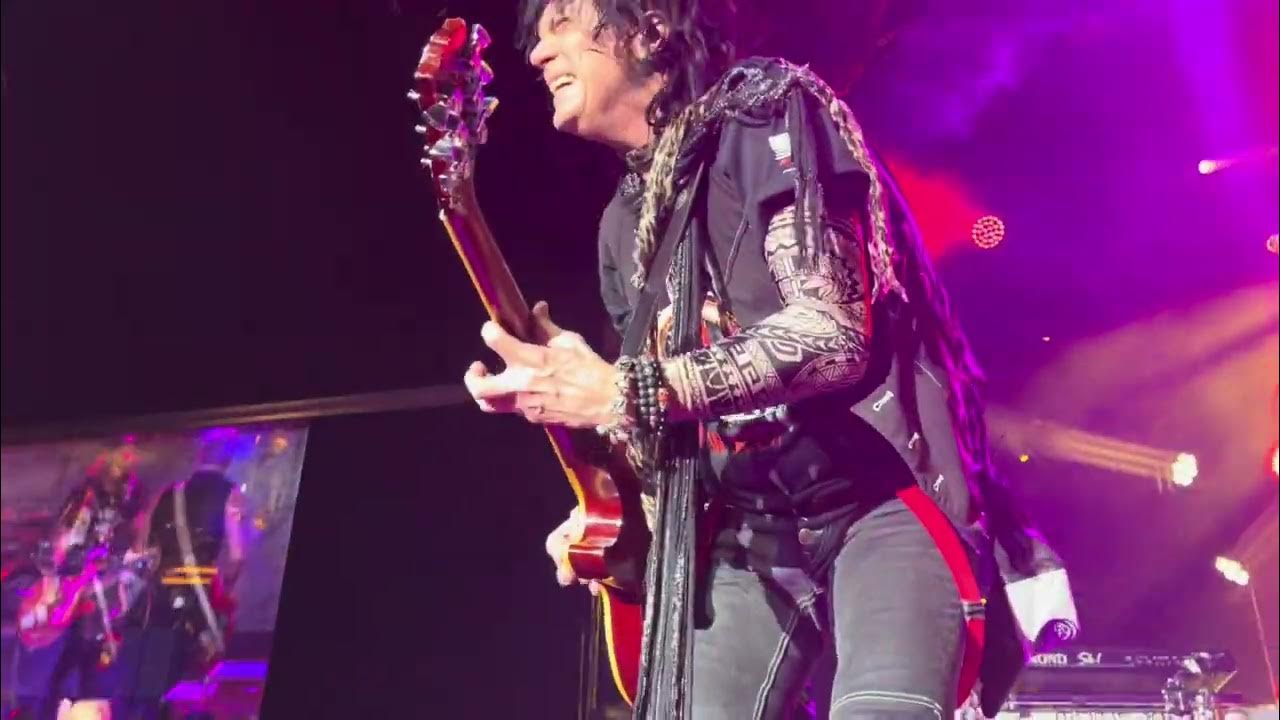 Night ranger live don t tell me you love me 2 17 2024 the strat las