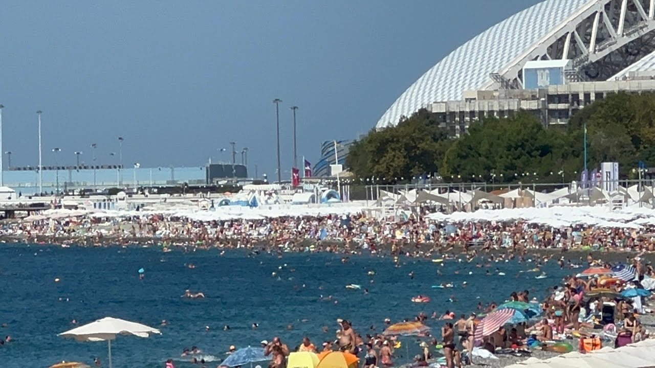 Пляжи сочи 2022. Пляж сочи 2023. Пляж кургородок адлер. Центральный пляж сочи нептун. Пляж мамайка сочи 2023.