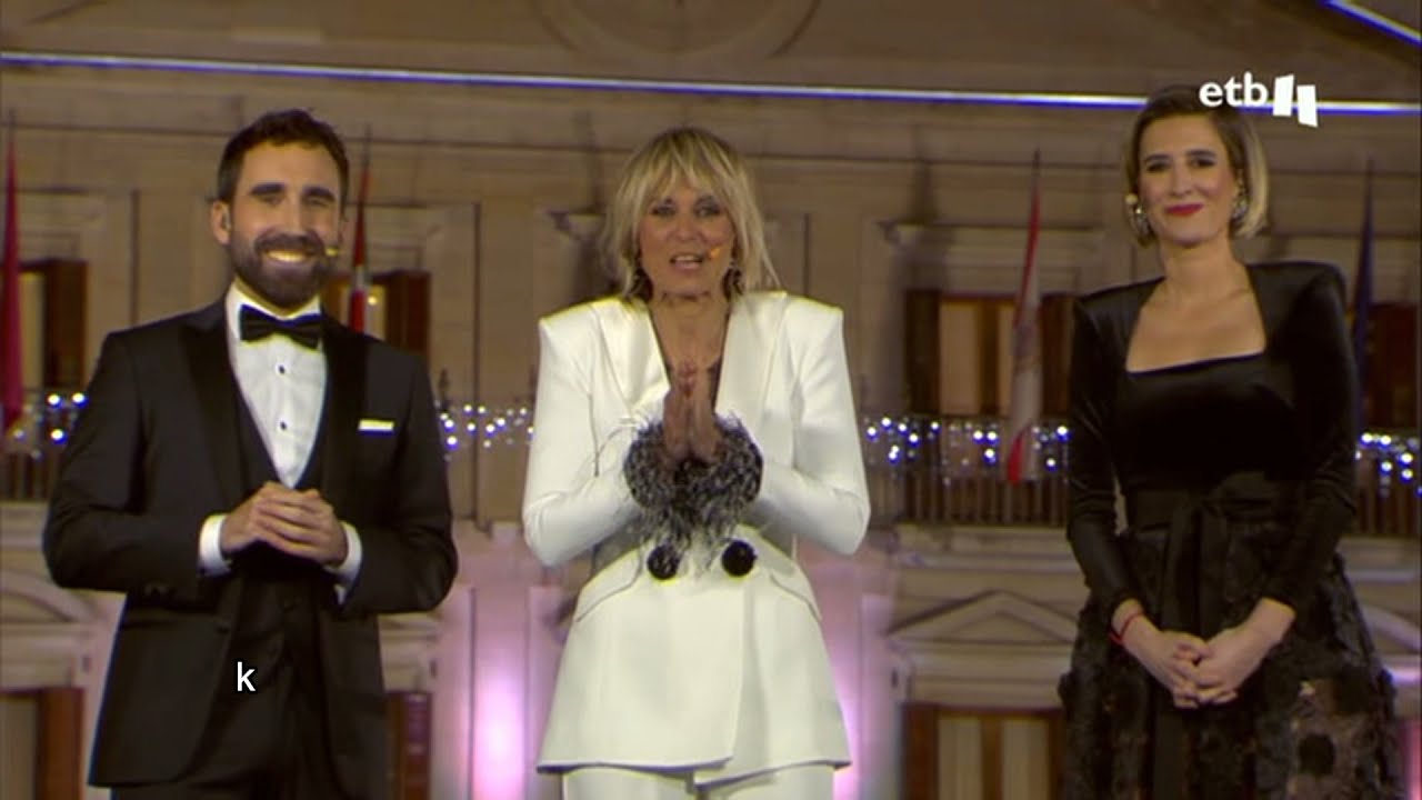 ETB2 - Cambio Logotipo [Campanadas 2021]