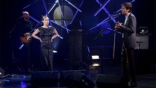 Andrew Bird Performs 'Left Handed Kisses' with Fiona Apple chords