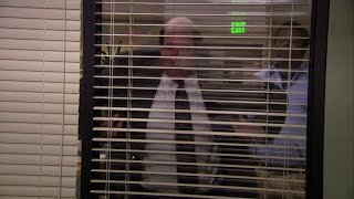 The Office - Kevin Malone does a monkey face