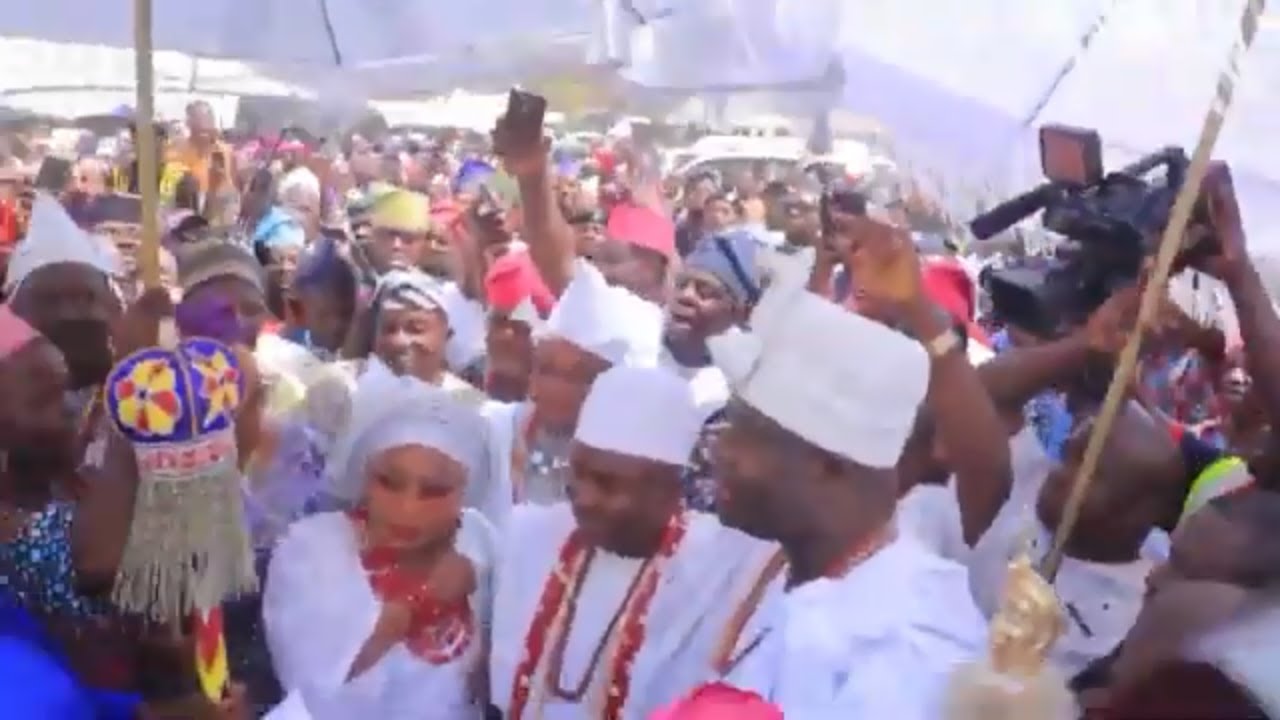 K1 THE ULTIMATE PERFORMANCE AT INSTALLATION OF ALAPOMU OF APOMU - YouTube