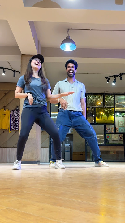 Jab mil baithe do yaar Twist Dance cover Pranjal Datta and Priyanka Mitra #bollywood #youtubeshorts