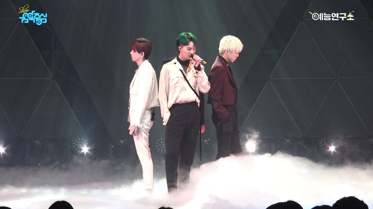 [예능연구소 직캠] 위너 풀 @쇼!음악중심_20170408 FOOL WINNER in 4K - YouTube